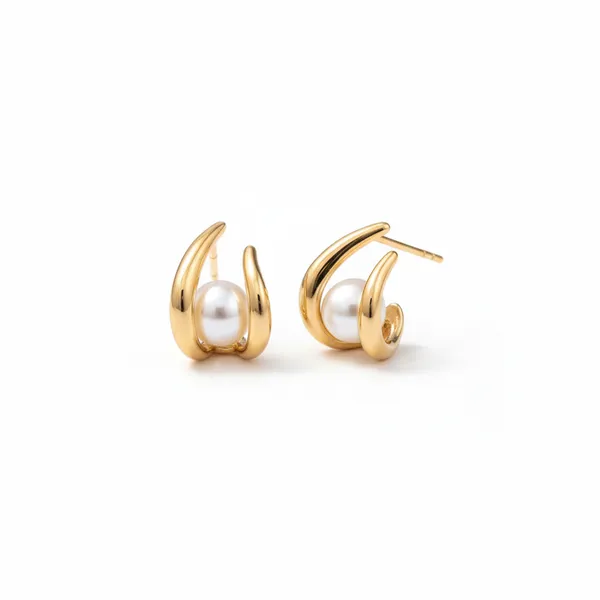 Gold_Plated_Claw_Pearl_Stud_Earrings_For_Women
